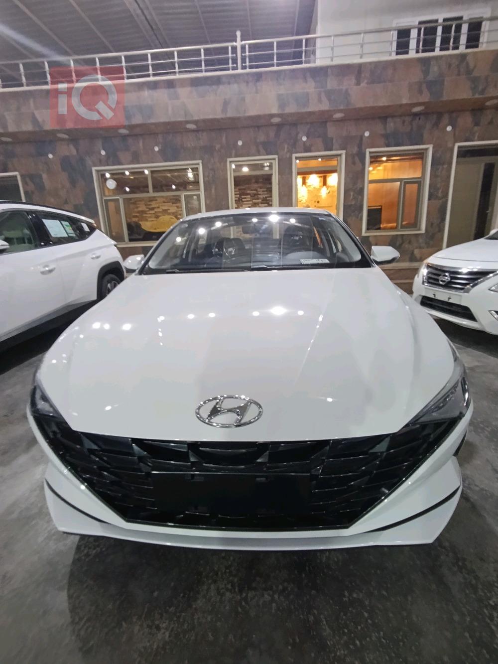 هیوندای ئەلەنترا